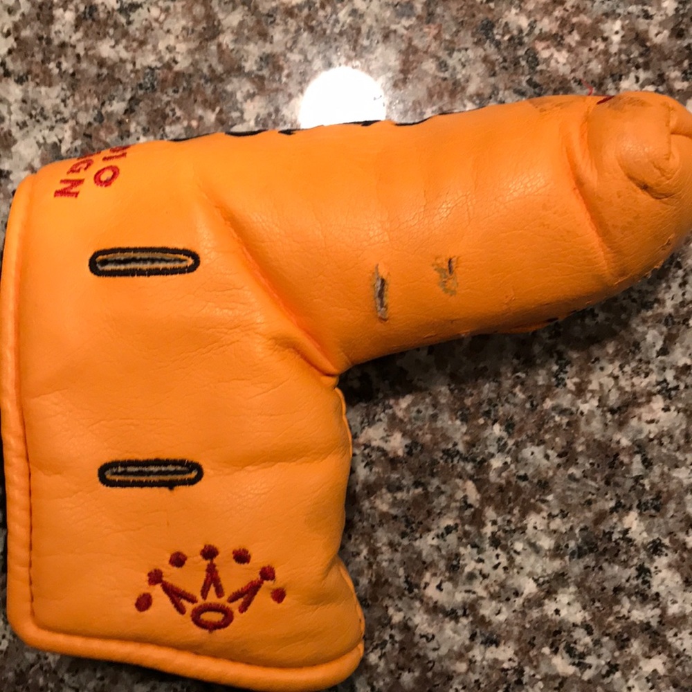 Scotty Cameron club cover.